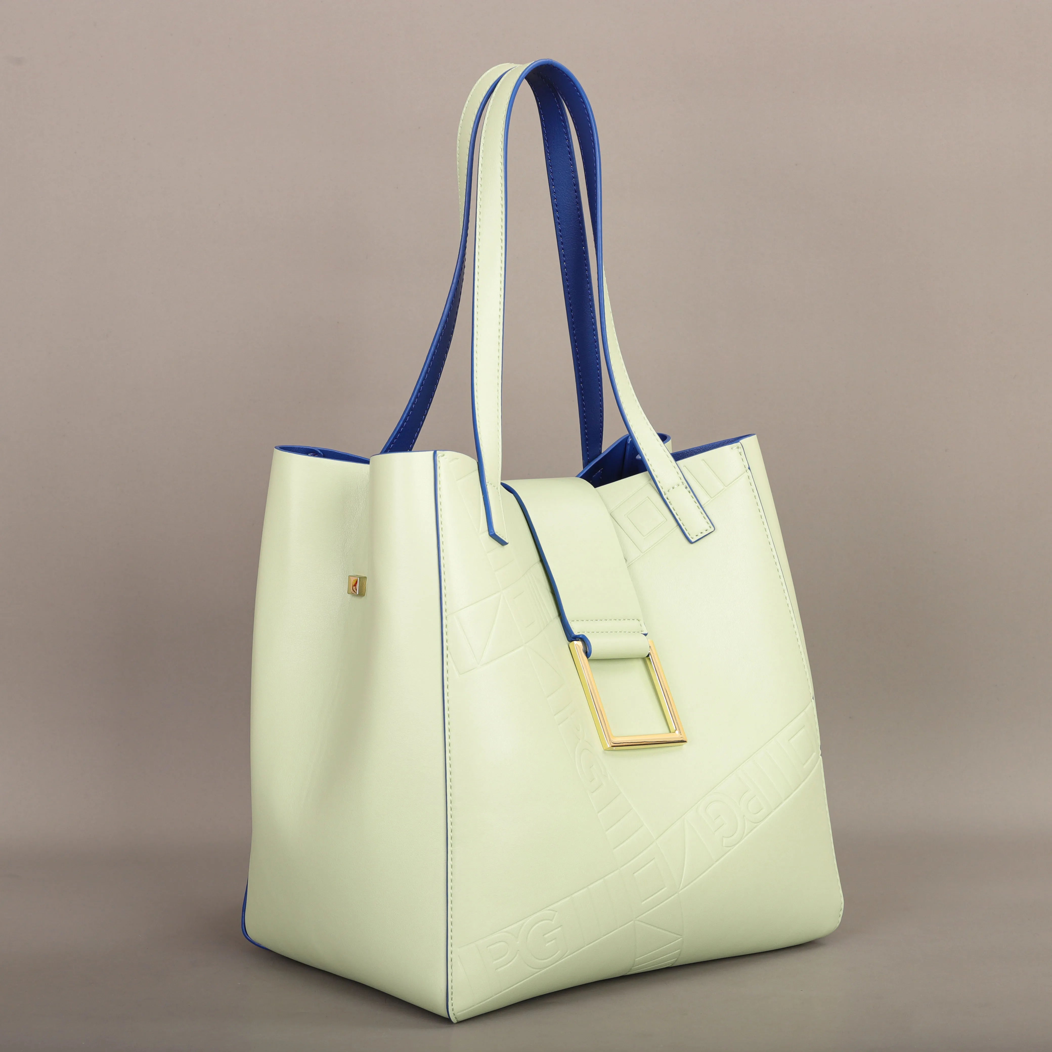 The Aria Shoulder Bag