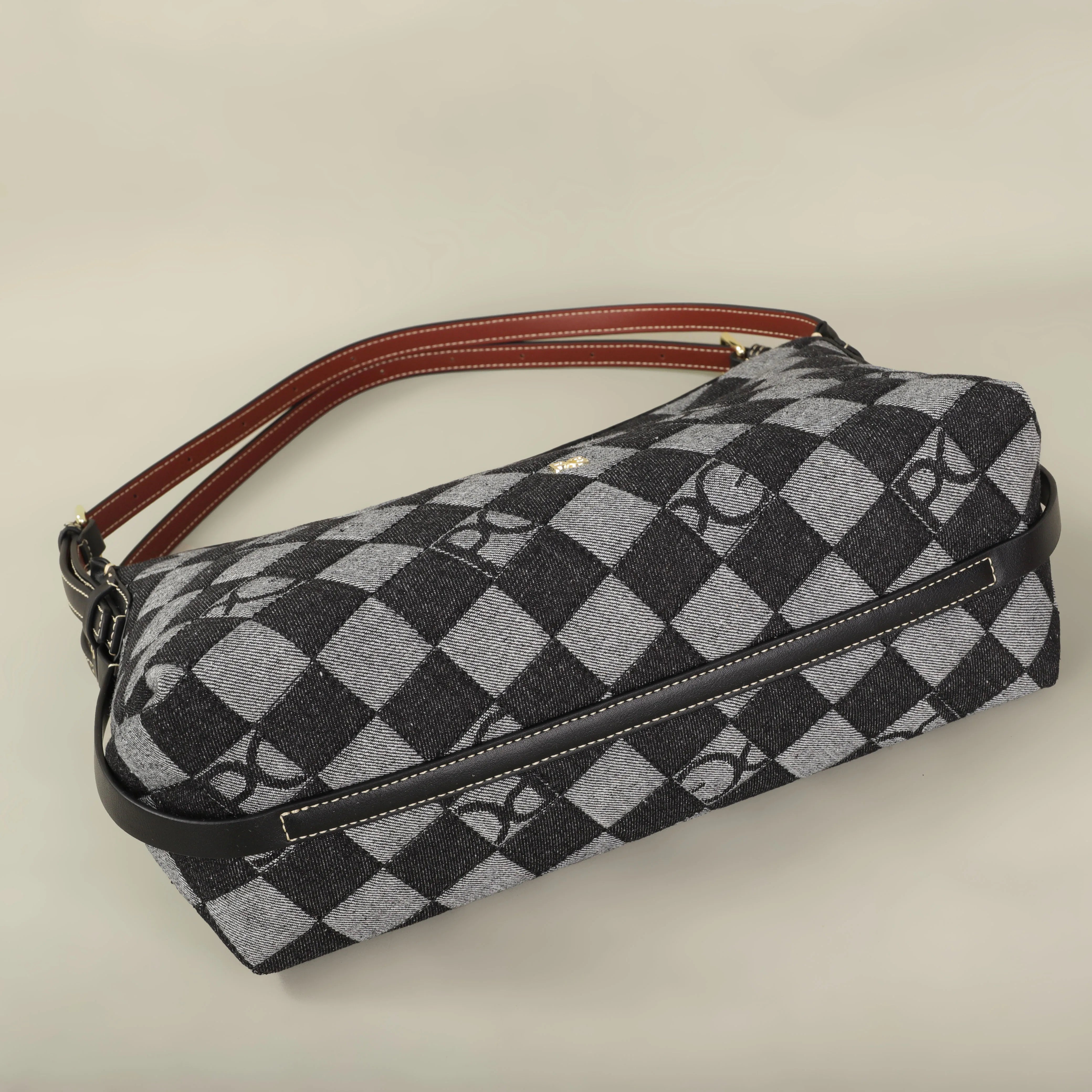 The Selina Crossbody