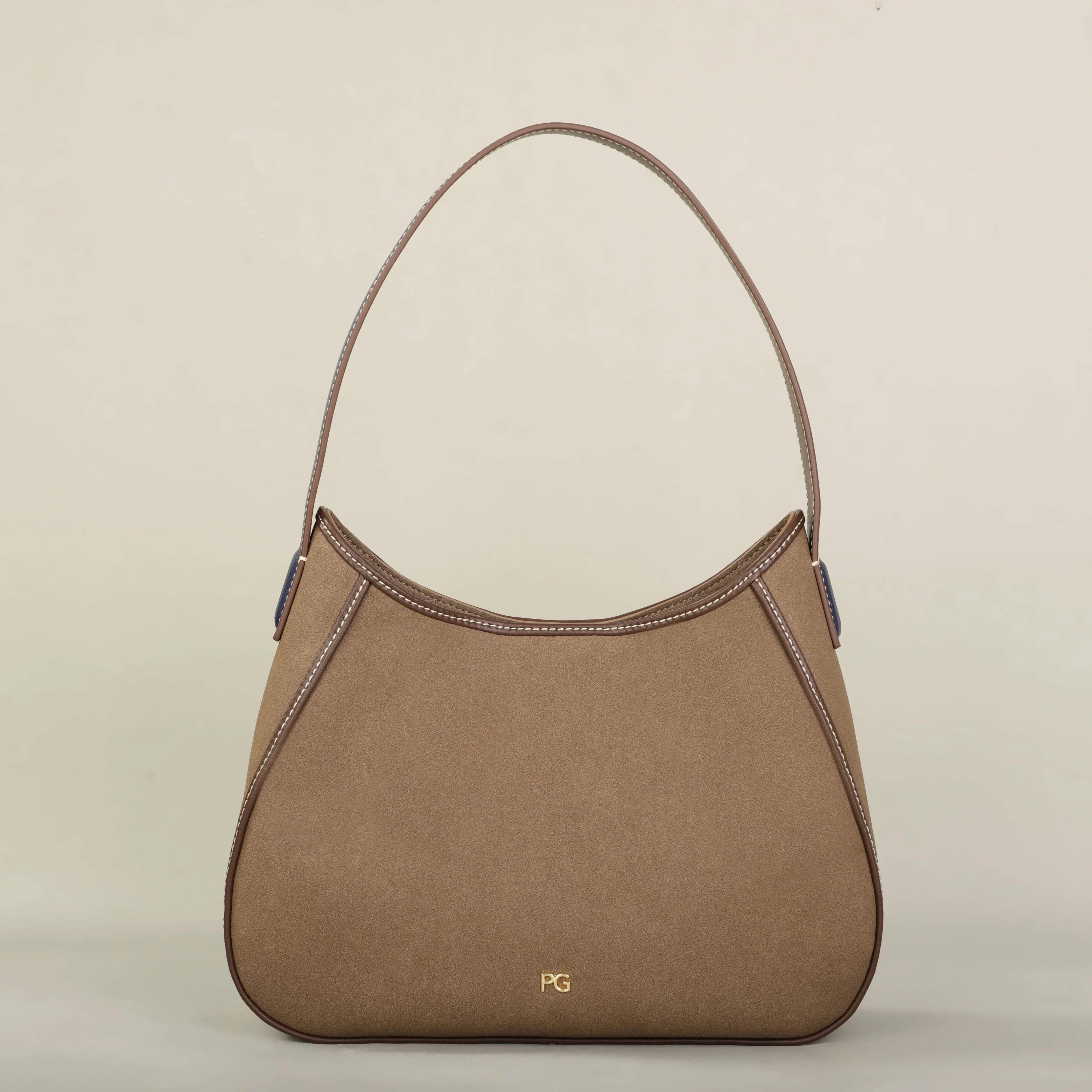 The Evora Crossbody