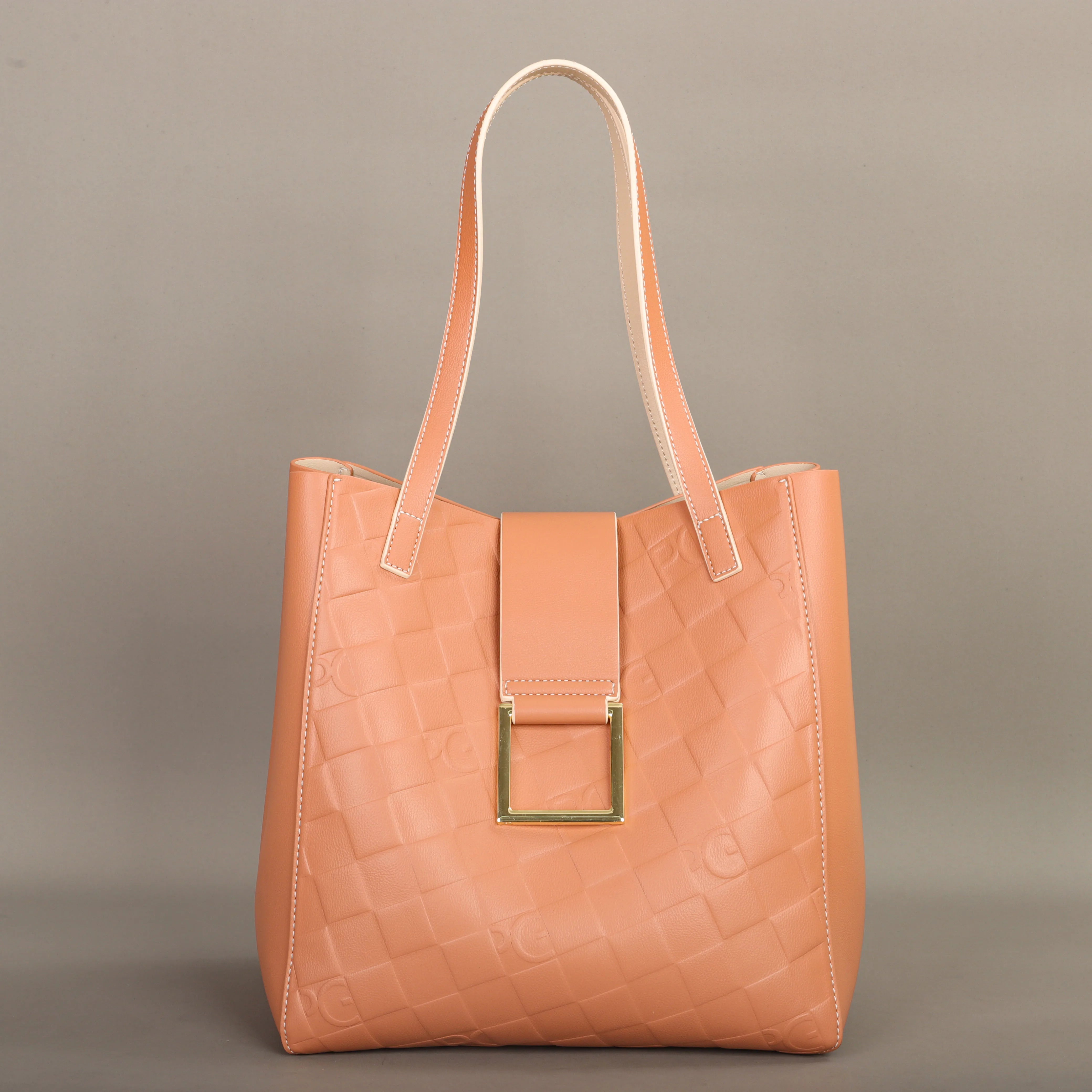 The Aria Shoulder Bag