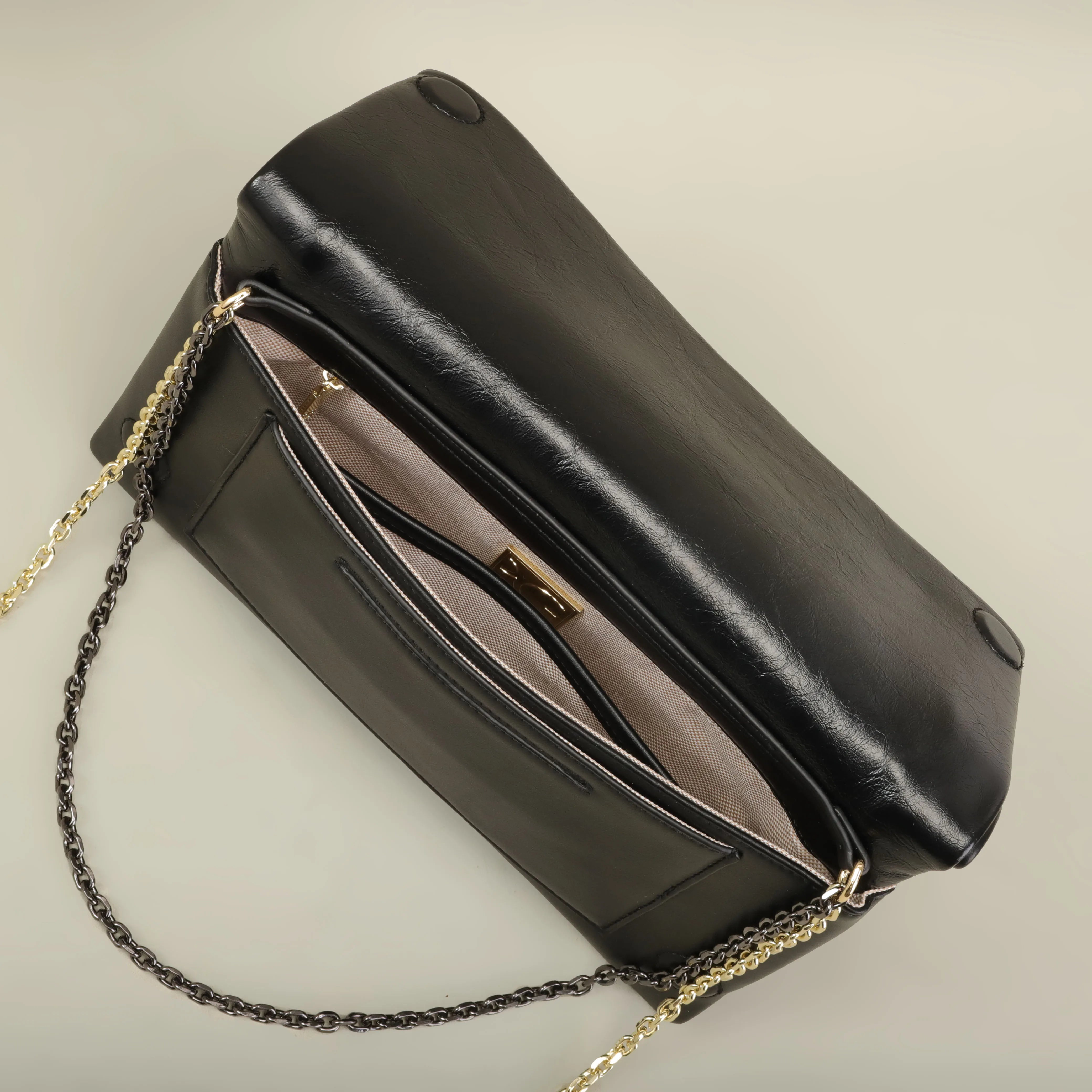 The Nysa Shoulder Bag