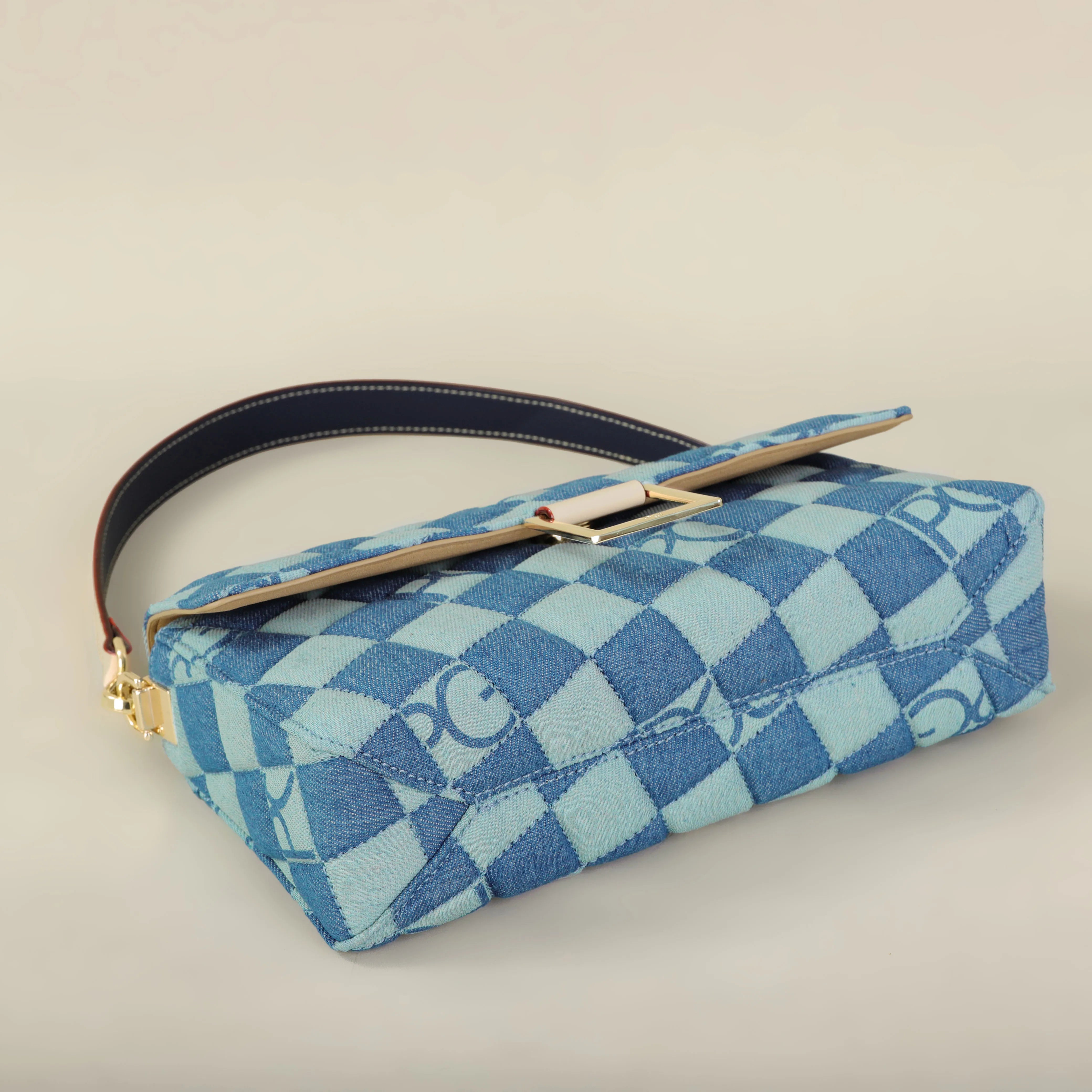 The Calista Crossbody